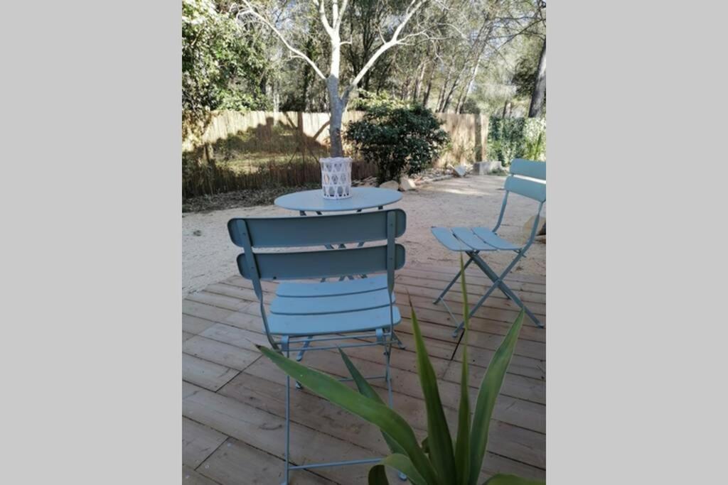 Maison 5 Personnes En Garrigue - Piscine-Spa Prive Langlade Экстерьер фото