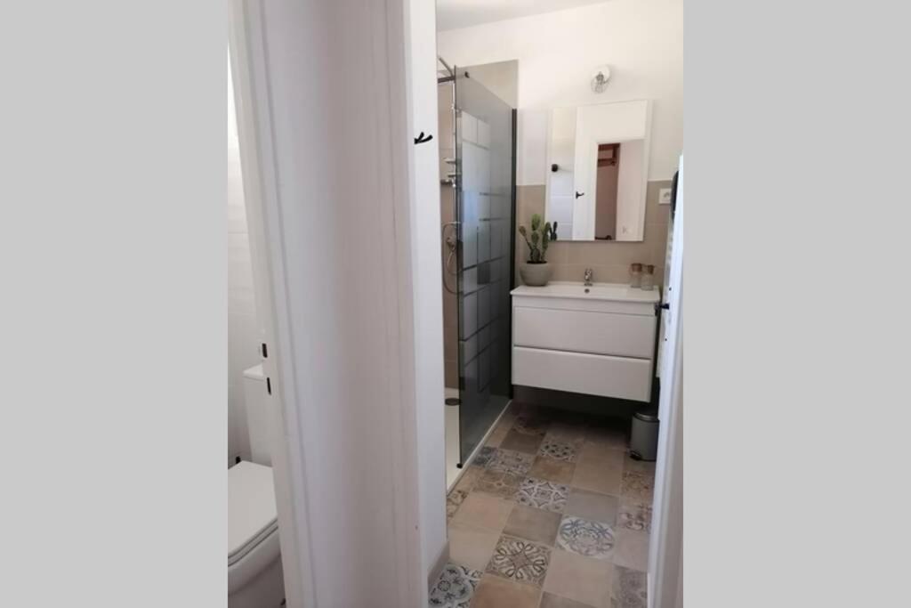 Maison 5 Personnes En Garrigue - Piscine-Spa Prive Langlade Экстерьер фото