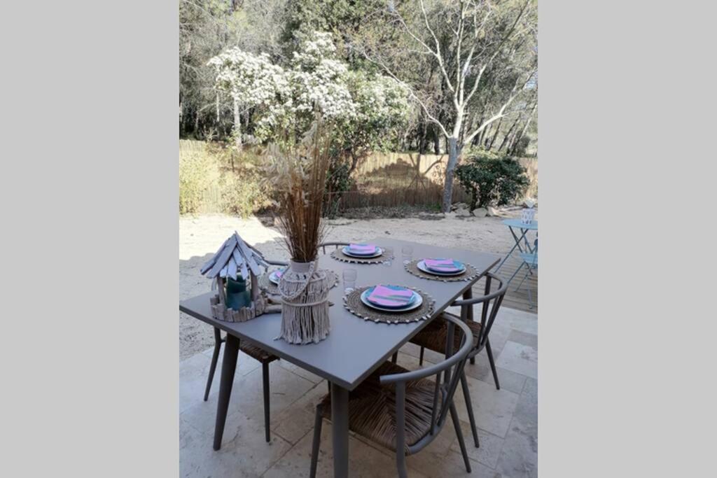 Maison 5 Personnes En Garrigue - Piscine-Spa Prive Langlade Экстерьер фото