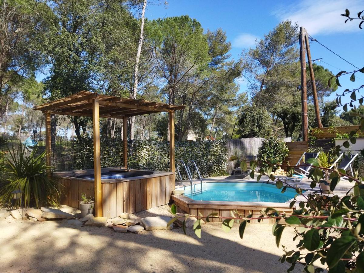 Maison 5 Personnes En Garrigue - Piscine-Spa Prive Langlade Экстерьер фото